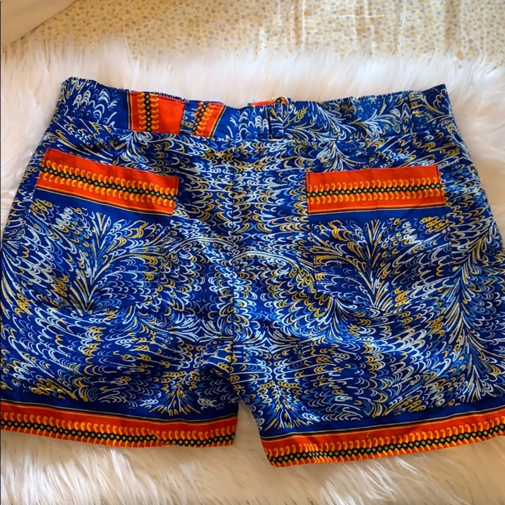 Beautiful shorts 🩳 - Picture 2 of 5